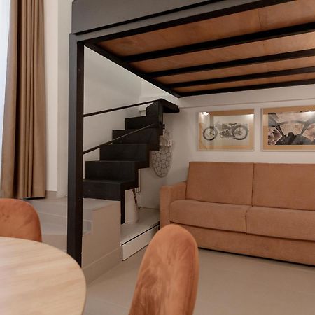 Restart Accommodations Colle Oppio E Paganini Rome Luaran gambar